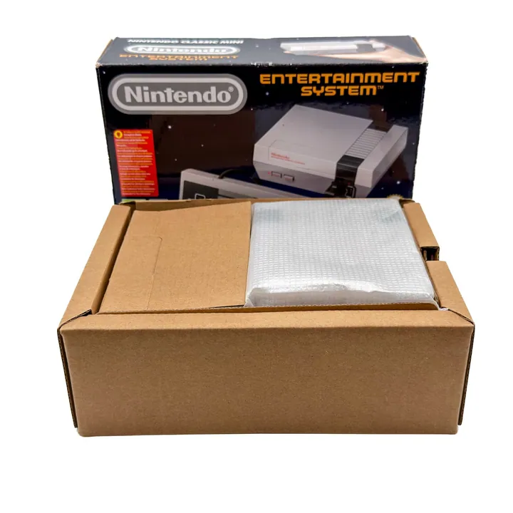 Nintendo Classic Mini NES Console Originale Completa Scatola Controller Testata — foto 9